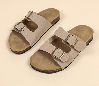 Pantufas de senhora confortáveis ​​​​e ajustáveis ​​​​– elegantes e macias para uso interior e exterior.