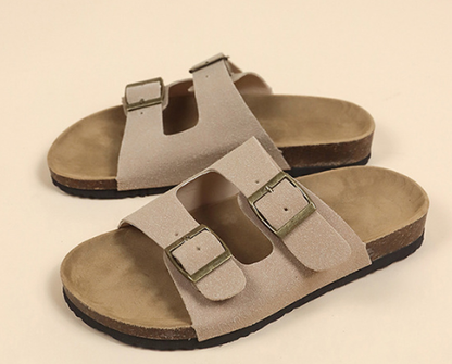Pantufas de senhora confortáveis ​​​​e ajustáveis ​​​​– elegantes e macias para uso interior e exterior.