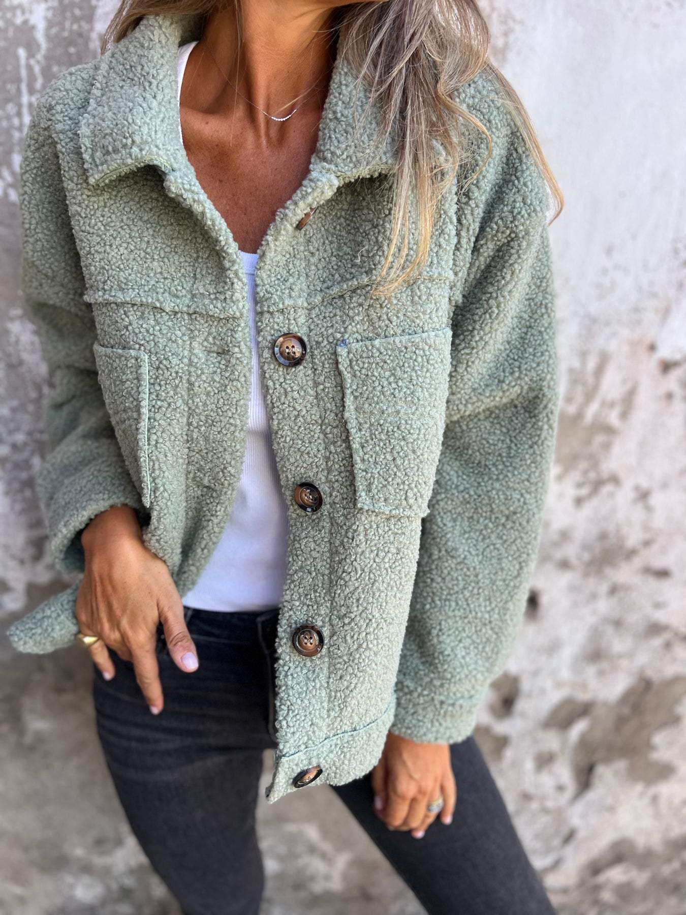 Sanne udobna Teddy jakna – Za tople i stilske dane