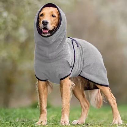 Impermeable para perro con capucha