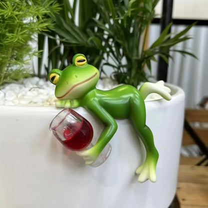 Dekorativer Frosch als Blumentopf-Hänger