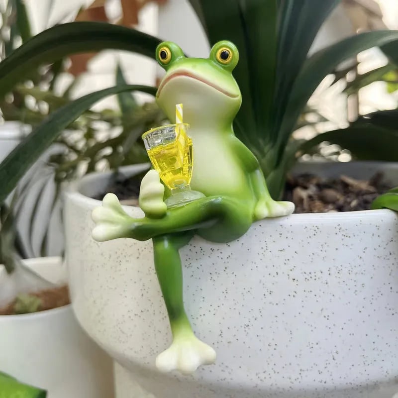 Dekorativer Frosch als Blumentopf-Hänger