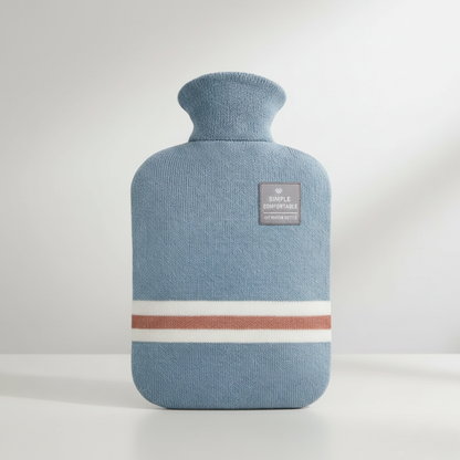 Wärmflasche mit abnehmbarem Strickbezug