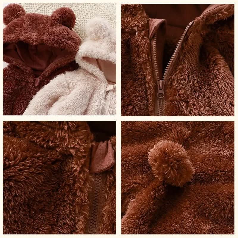 Mono de forro polar para bebé con capucha de oso