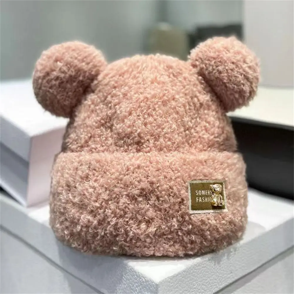 Plüsch-Beanie mit Bärenohren und Umschlag