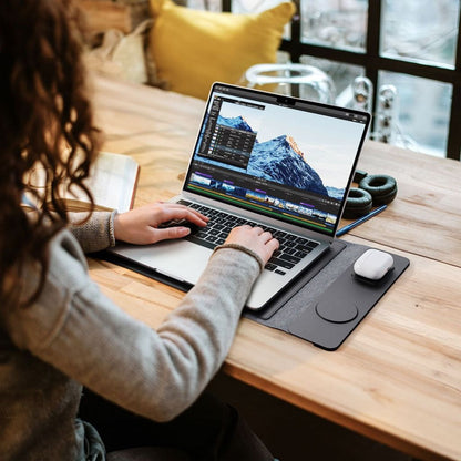 PowerDesk Sleeve – Tanak omot za laptop s bežičnim punjenjem