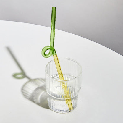 Pajitas de vidrio reutilizables con diseño retorcido