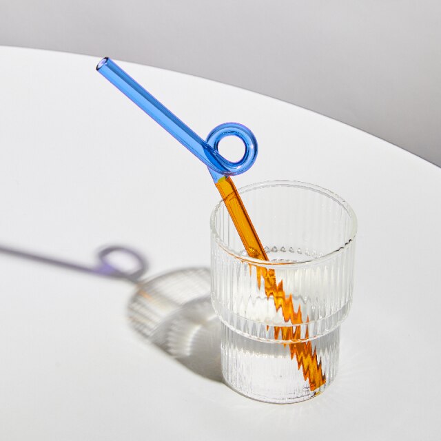 Pajitas de vidrio reutilizables con diseño retorcido