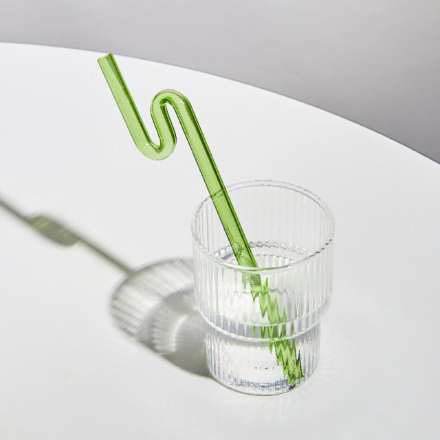 Pajitas de vidrio reutilizables con diseño retorcido