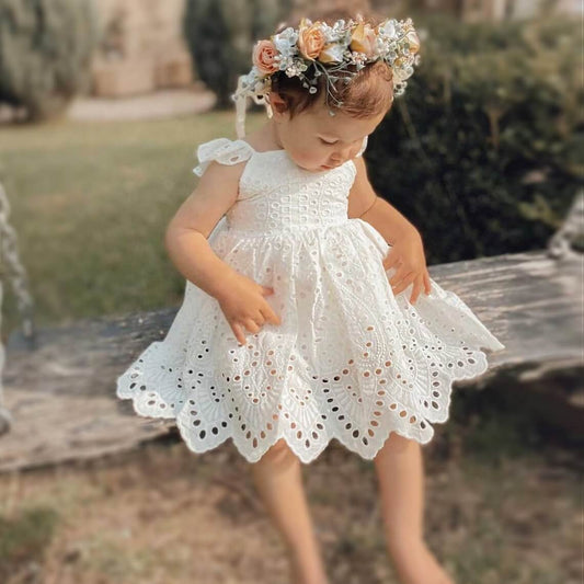 Vestido de bautizo Amélie para bebé: elegante y atemporal