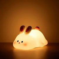 Glücklicher Hase