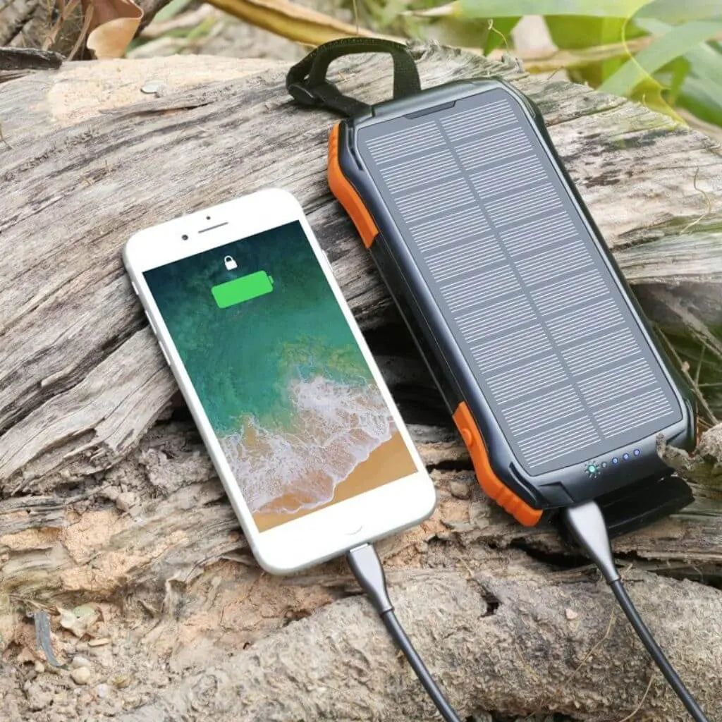 Solarna powerbank – Prijenosni punjač velike kapacitete
