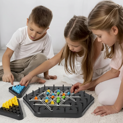 Juego de mesa triangular estratégico para toda la familia