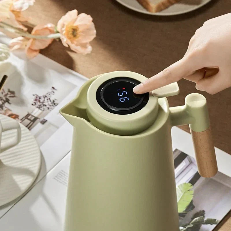 Thermoskanne mit digitaler Temperaturanzeige