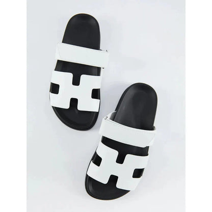 Sandálias minimalistas – conforto e estilo